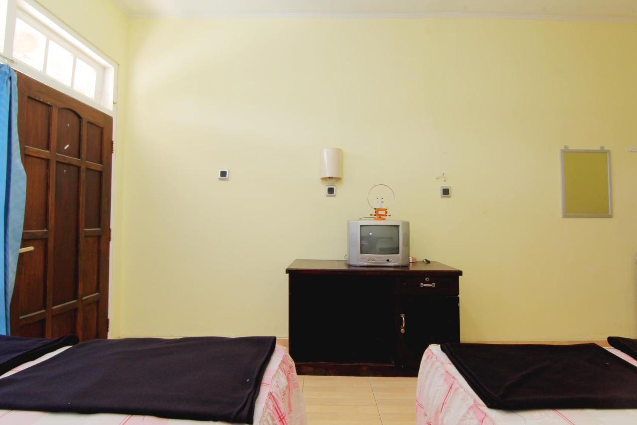 Hotel Wijaya 3 Kaliurang Kültér fotó
