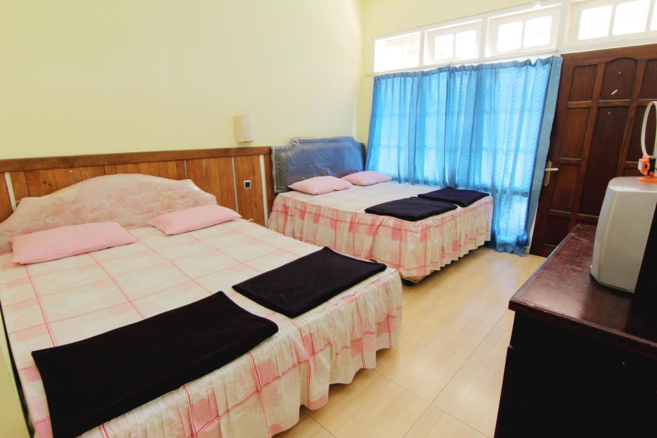 Hotel Wijaya 3 Kaliurang Kültér fotó