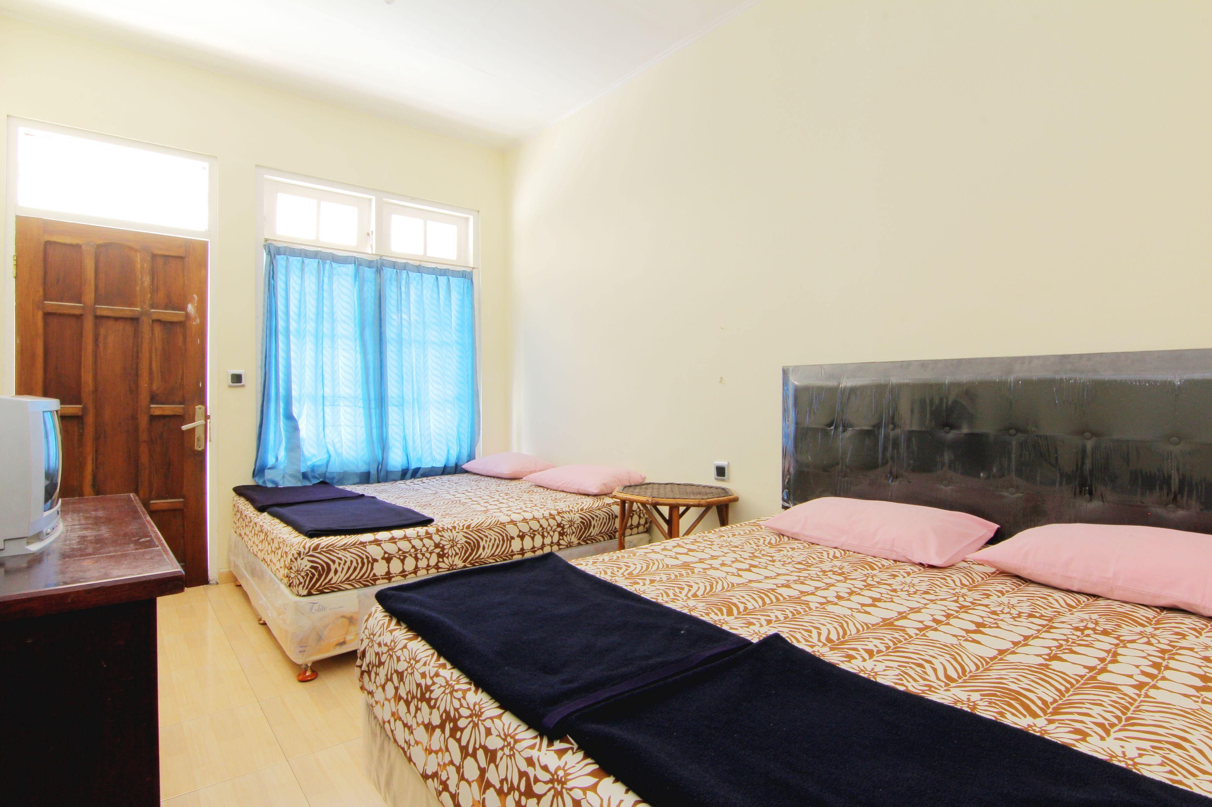 Hotel Wijaya 3 Kaliurang Kültér fotó